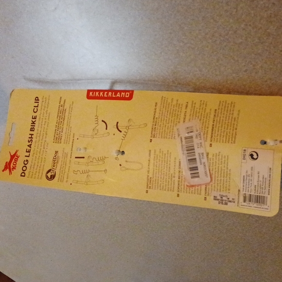 Dog Leash Bike Clip - Picture 3 of 6